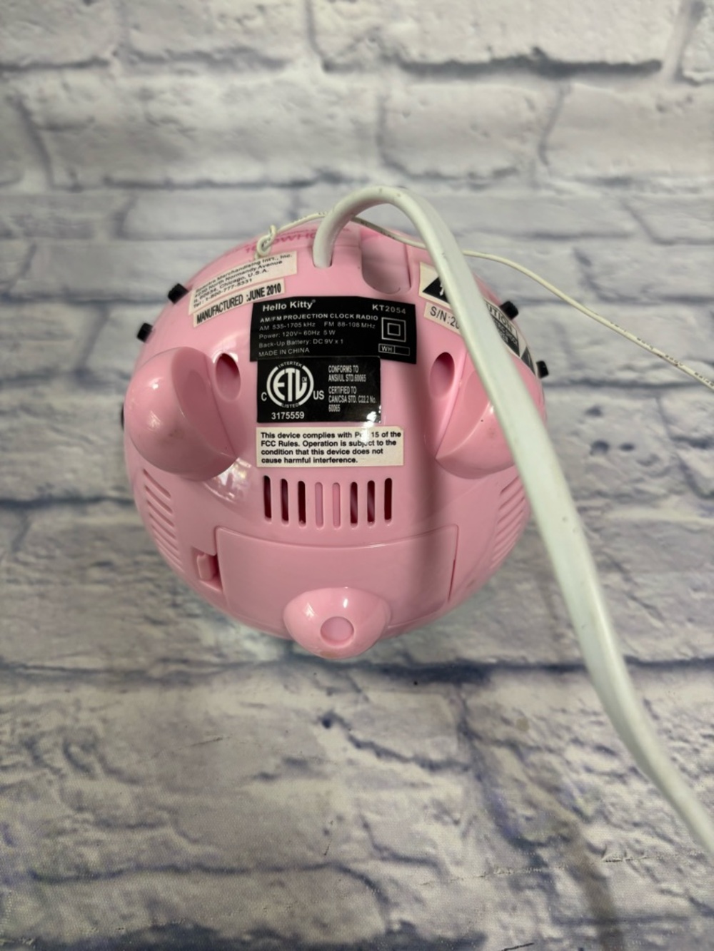 Retro Hello Kitty Pink Round Digital Radio Alarm Projection Clock 2010 Vintage - Picture 12 of 13